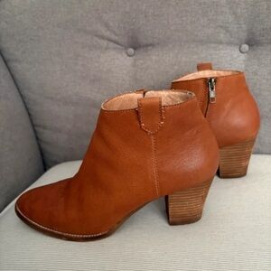 Madewell Tan Leather Ankle Booties